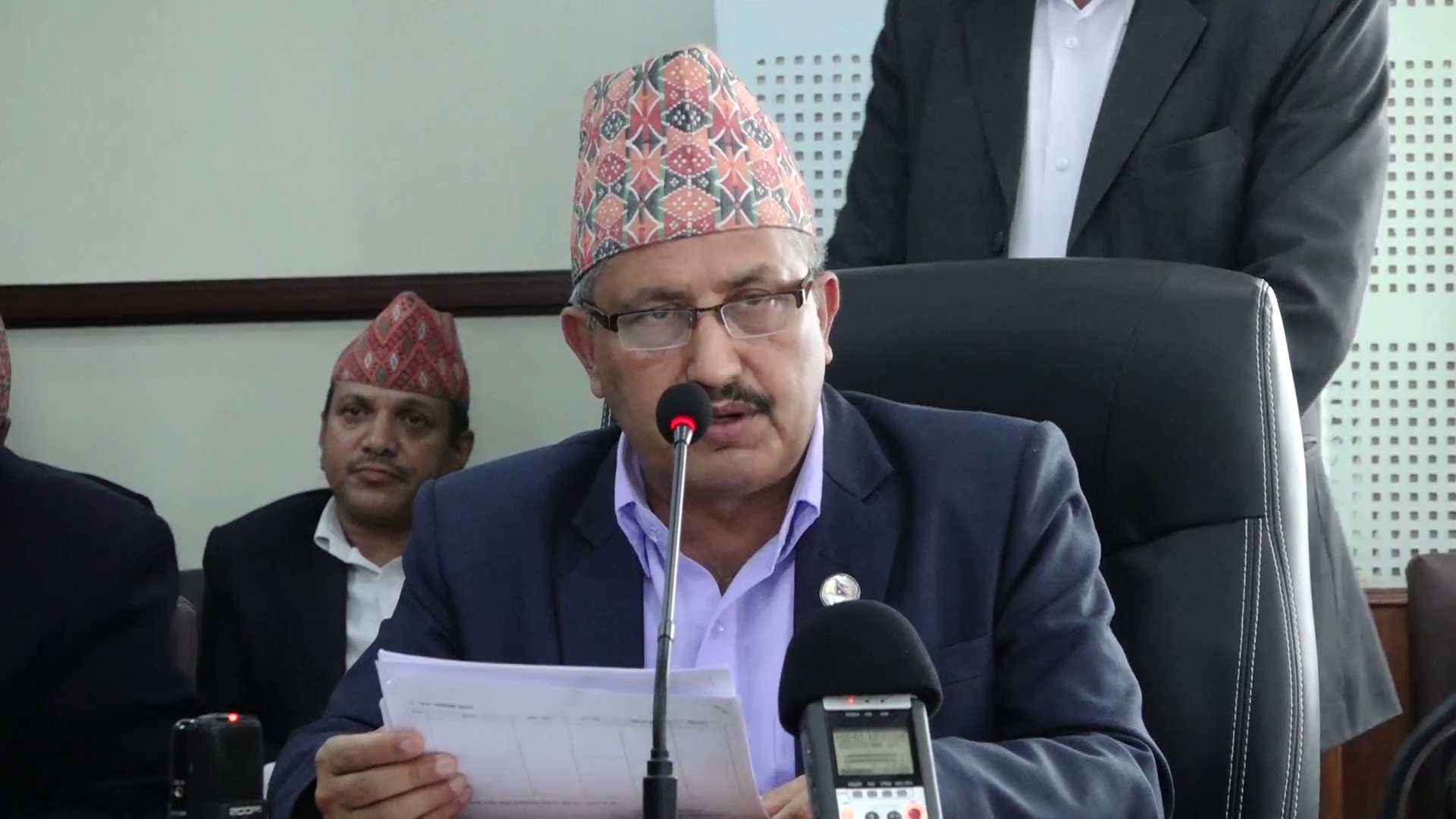 असार १ गतेबाट पठनपाठन सुचारु गर्न शिक्षा मन्त्रालयको निर्देशन