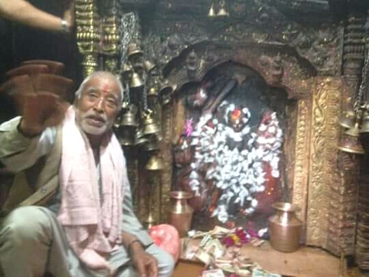 उग्रचण्डी भगवतीलाई पसिना, हेर्नेको भीड