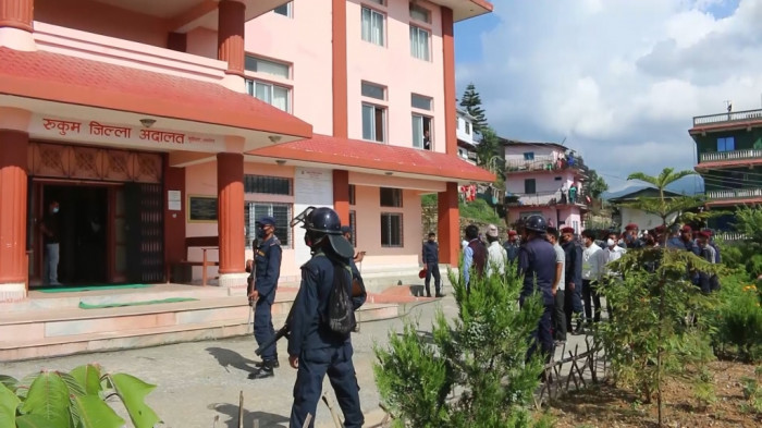 रुकुम घटना : धरौटी तिर्न नसकेपछि किशोरीकी आमा जेल चलान