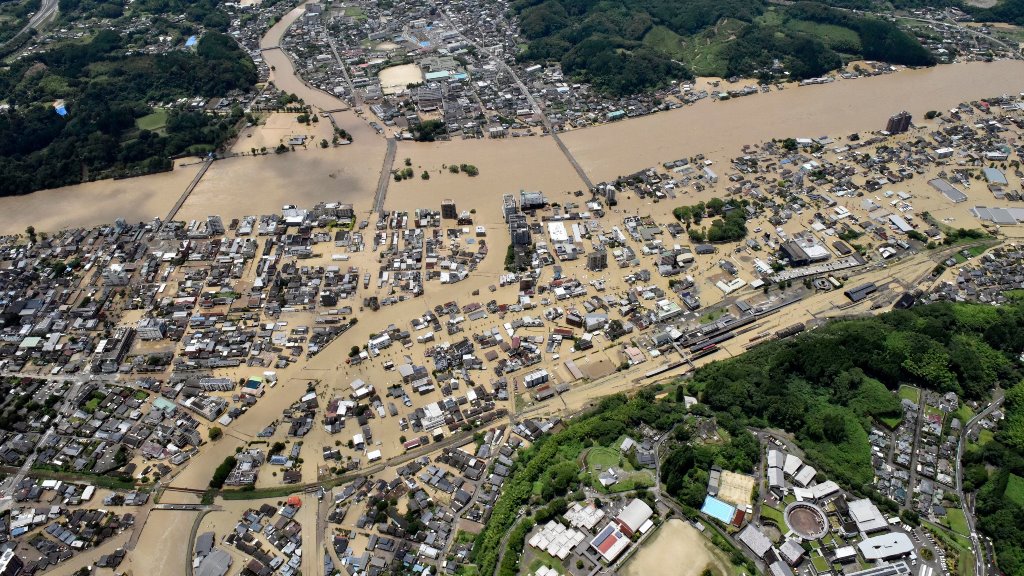 जापानमा बाढीले नर्सिङ होम नै बगायो, १६ जनाको मृत्यु