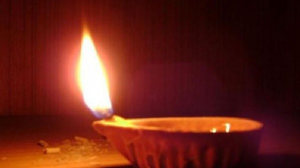 कुण्डलीमा ग्रह दोषका कारण घर वा जमिन किन्ने इच्छा पुरा भएकाे छैन ? यसाे गर्नुहाेस मिल्छ लाभ