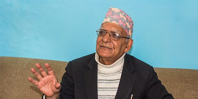 कोरोना संक्रमित चित्रबहादुर केसीको उपचार खर्च सरकारले व्यहोर्ने