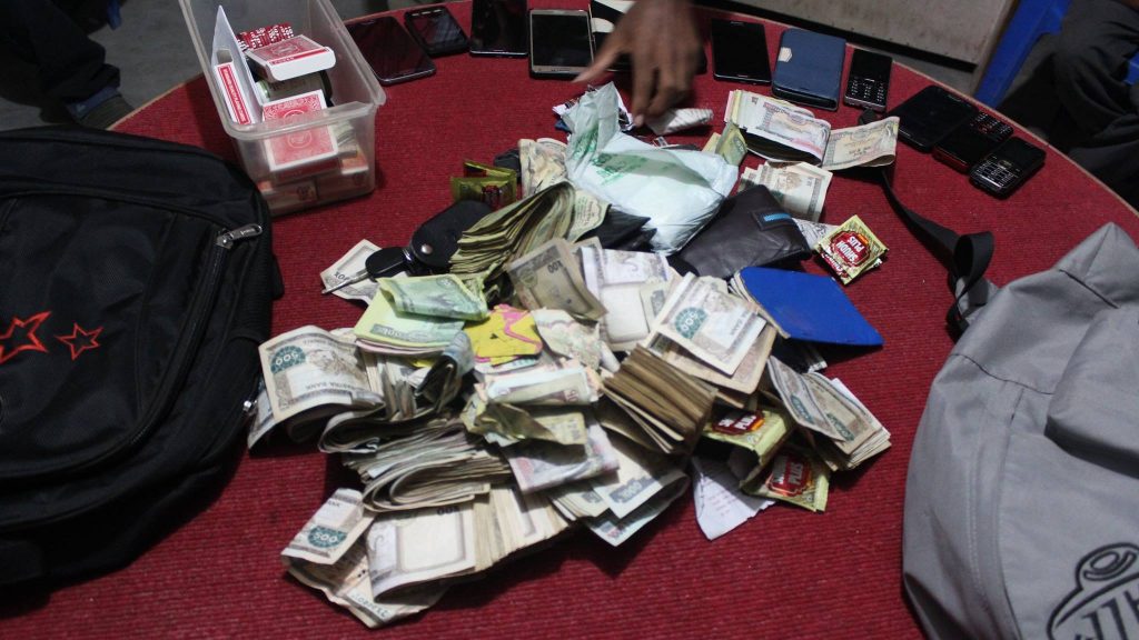 जुवाखालबाट वडाध्यक्षसहित १५ जना पक्राउ