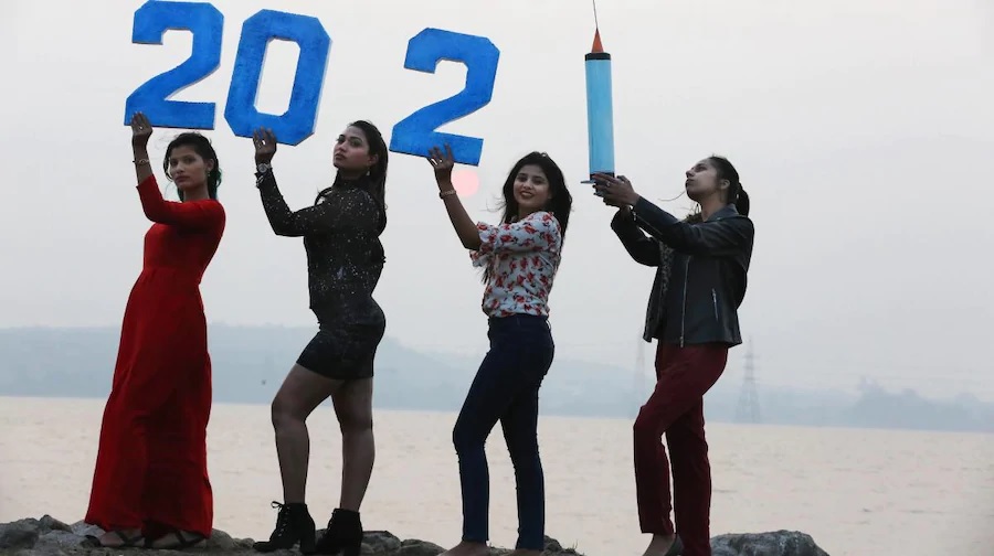 आजबाट अंग्रेजी नयाँ वर्ष सन् २०२१ सुरु