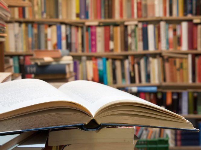 पशुपति पुस्तकालयका महत्वपूर्ण २०० पुस्तक पूर्व पदाधिकारीहरुले दिएनन् फिर्ता