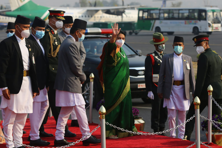 राष्ट्रपति भण्डारी बङ्गलादेश प्रस्थान