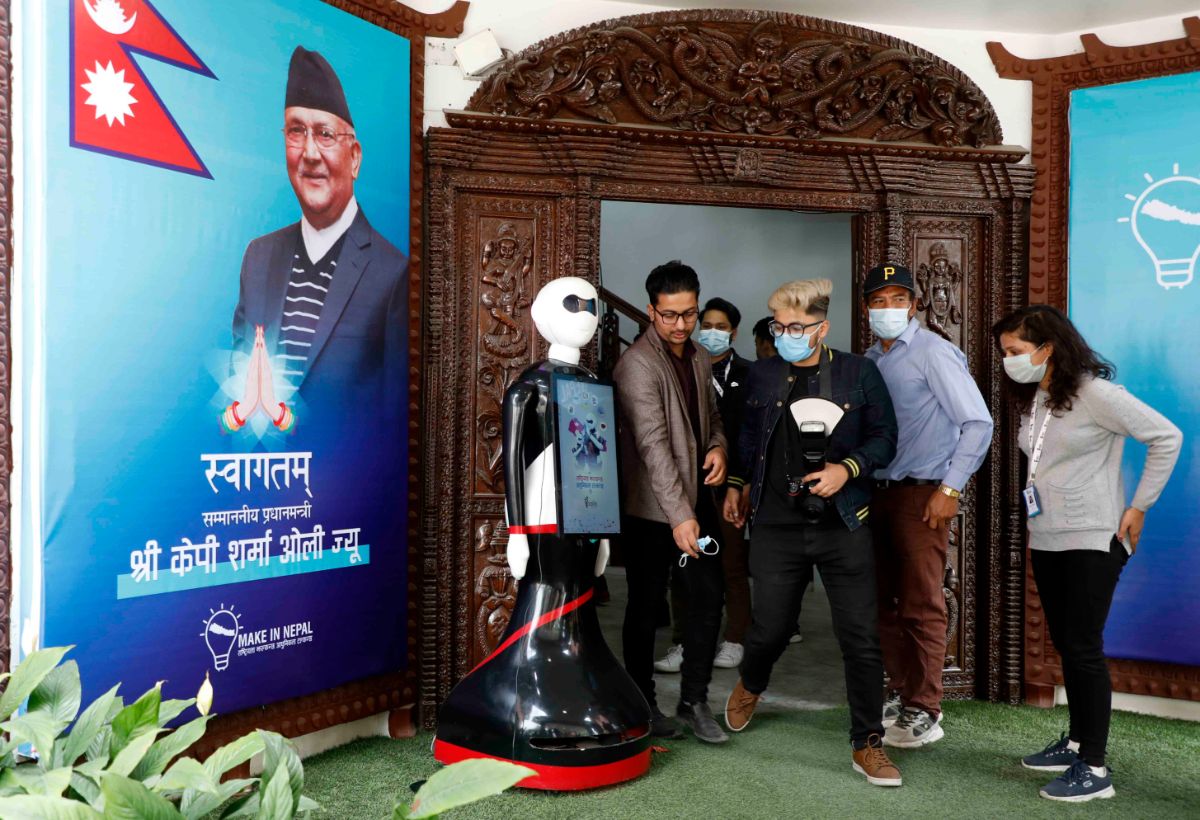 यस्तो छ एमालेको नयाँ मुख्यालय (फोटोफिचर)