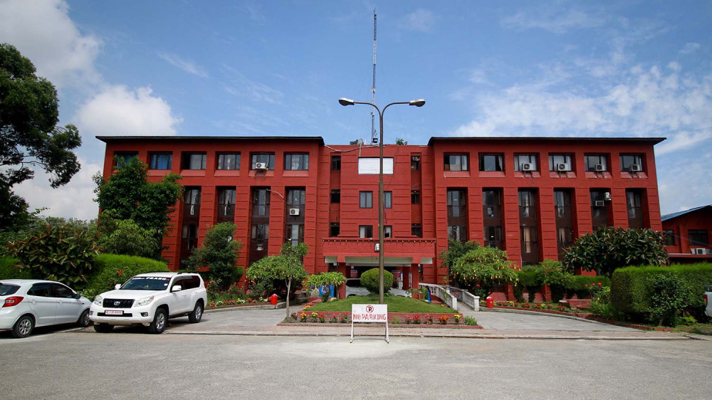 काठमाडौंसहित ठूला शहरका विद्यालय १ महिना बन्द गर्न स्वास्थ्य मन्त्रालयको सिफारिस