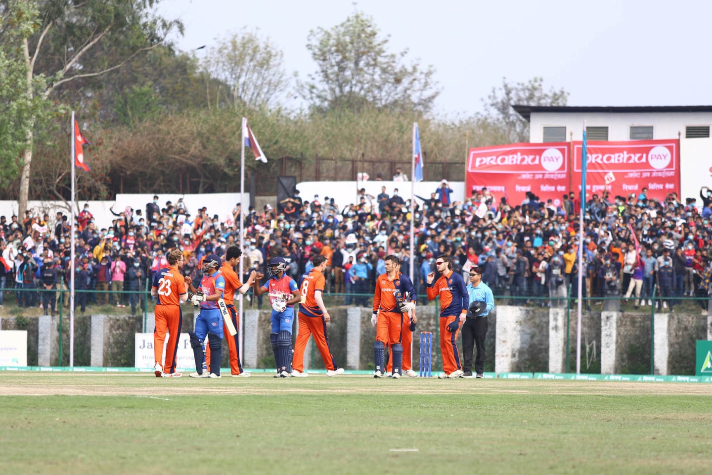 त्रिकोणात्मक टी-ट्वान्टीमा नेदरल्यान्ड्स र मलेसिया भिड्दै