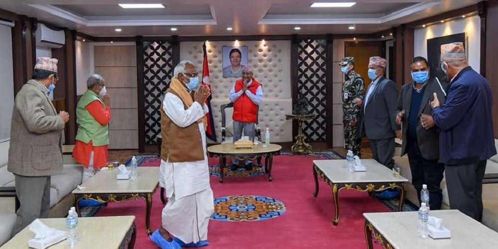 बालुवाटारसँग महन्थको ‘फाइनल डिल’ हुँदै गर्दा जसपा विभाजनतिर