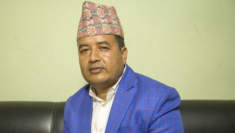 माओवादी केन्द्रको चरित्र, न पोथी न भाले : महेश वस्नेत