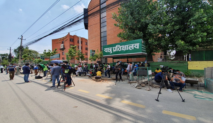 सर्वोच्चमा साँसद आउने क्रम सुरु, सुरक्षा व्यवस्था कडा