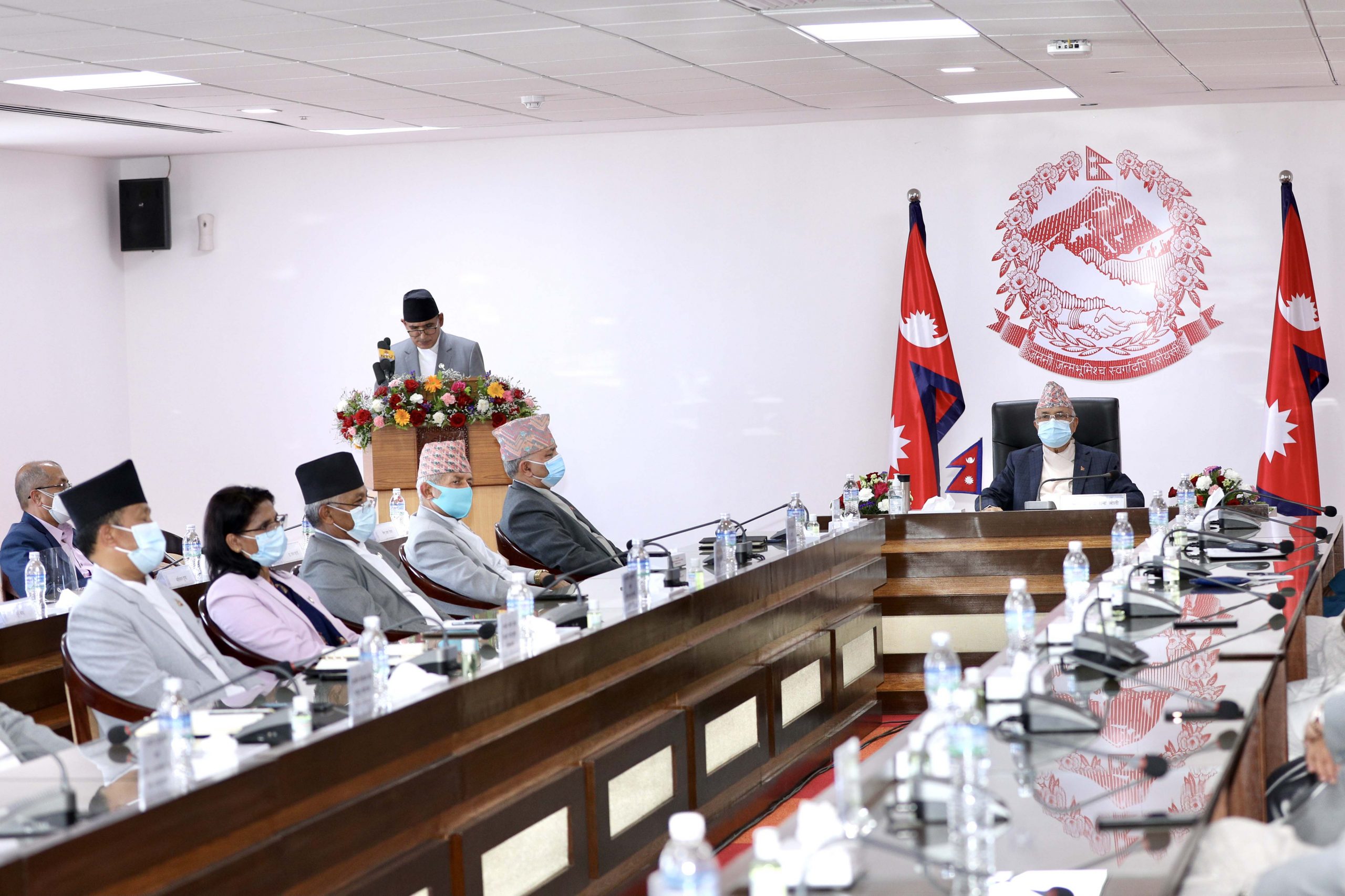 अध्यादेशबाट ल्याइएको बजेट झनै पपुलिस्ट, यस्ता छन् लोकप्रिय बन्ने ओली सरकारको कार्यक्रम