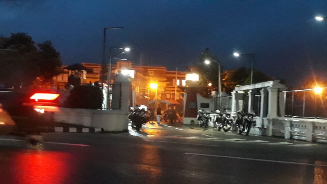 देउवाको शपथ ग्रहण कार्यक्रममा को – को पुगे ?