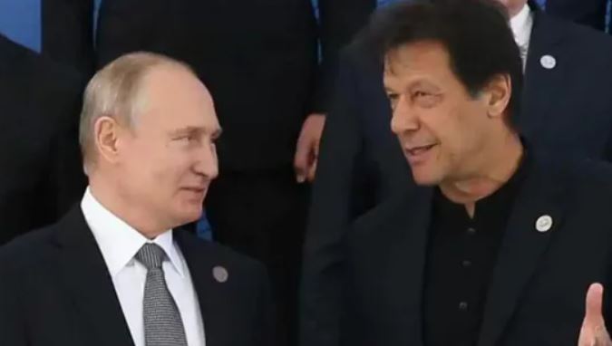 रुसले युक्रेनमा हमला गरिरहँदा पुटिन र पाकिस्तानी प्रधानमन्त्री खानबीच भेटवार्ता