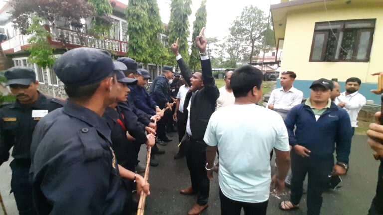 धरानको मतगणनास्थलमा सेना परिचालन, गणना रोकियो