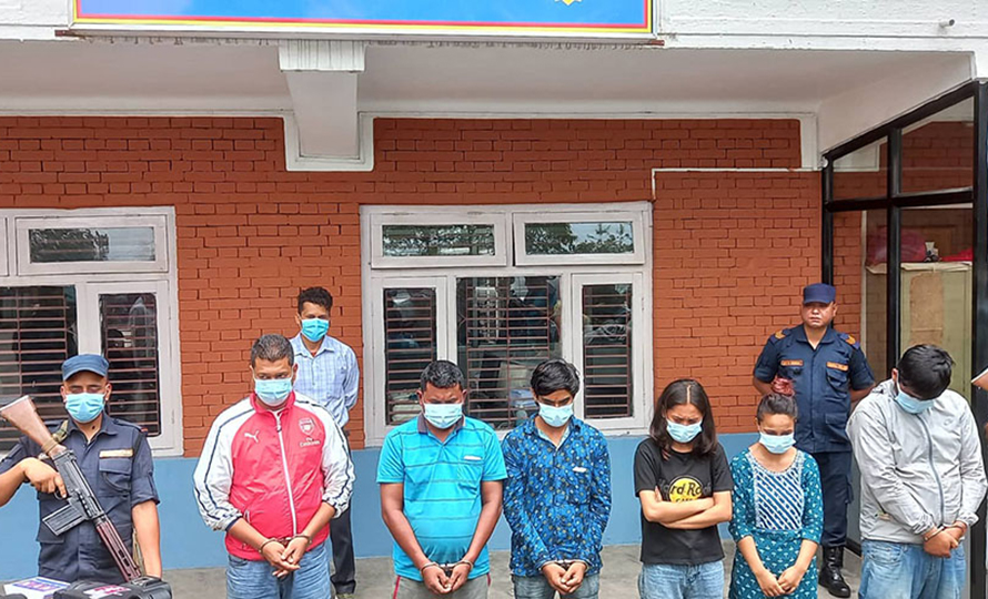 साढे दुई करोड बिमा रकम ठगी गर्न श्रीमानको हत्या, जापान उड्न लागेकी श्रीमती पक्राउ