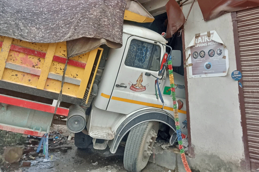 जब टिपर घरभित्र पस्यो…