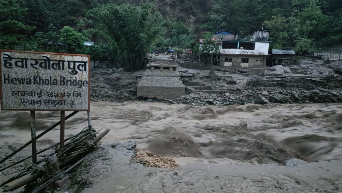 काे-काे भए पाँचथरकाे हेवाखोला बाढीमा बेपत्ता ?