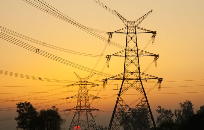 पहिरोका कारण ताप्लेजुङमा केन्द्रीय प्रसारण लाइनको विद्युत् अवरुद्ध