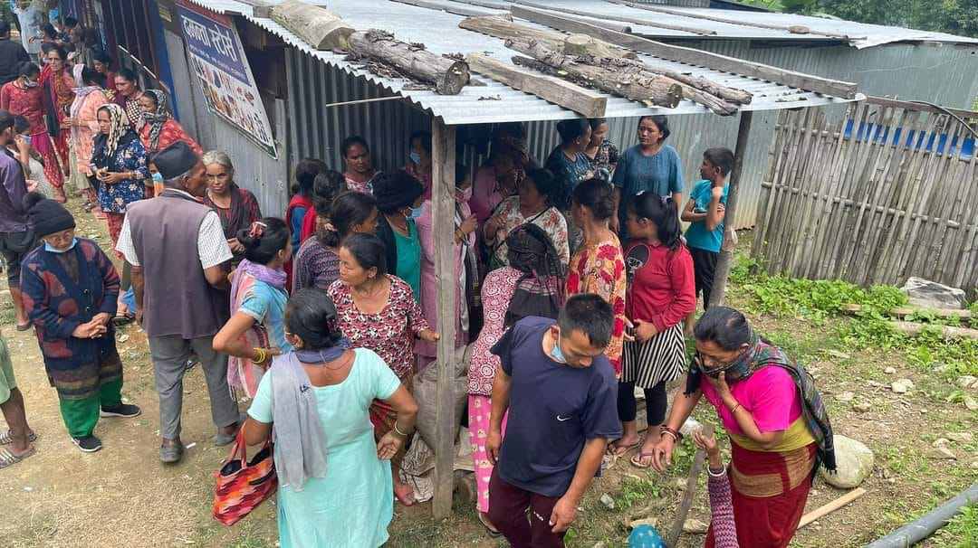 आठराइमा श्रीमतीकाे शव गाडेको अवस्थामा भेटियो, उनका श्रीमान बेपत्ता