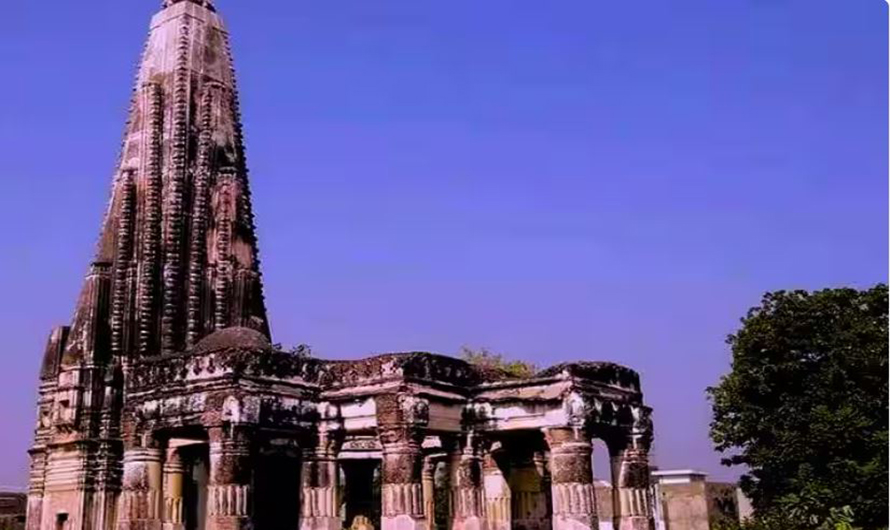 पाकिस्तानमा ७२ वर्षसम्म बन्द रहेको हिन्दु मन्दिर खोलियो