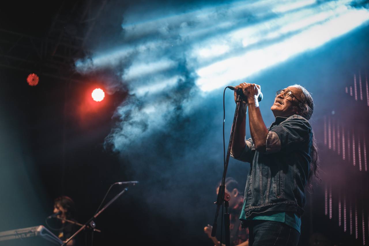 क्यानाडाको  क्यालगरीमा नेपथ्यको पहिलो कन्सर्ट