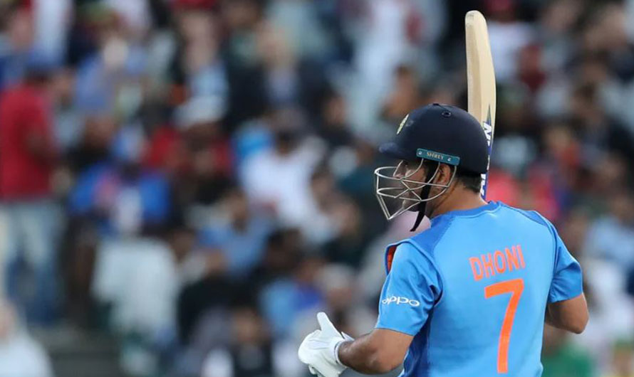 कसैले धोनीको जर्सी नम्बर प्रयोग गर्न नपाउने, यस्तो छ अच्चमको कारण