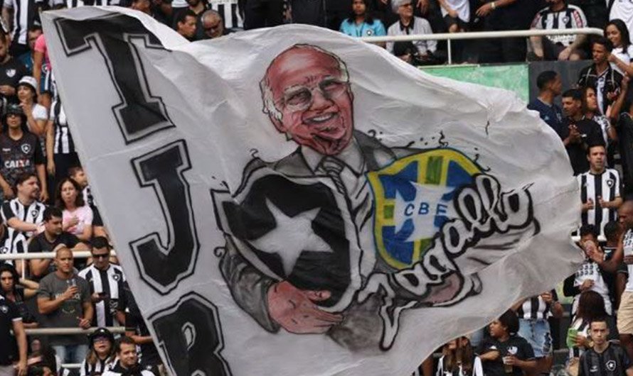 ब्राजिलका महान फुटबलर मारियो जागालोको ९२ वर्षको उमेरमा निधन