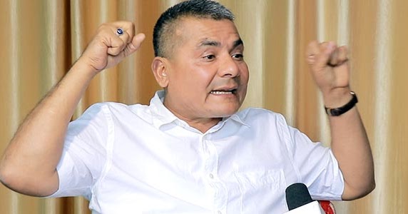 म सरकारमा पुगे सबै जग्गा फिर्ता हुन्छ : दुर्गा प्रसाईँ