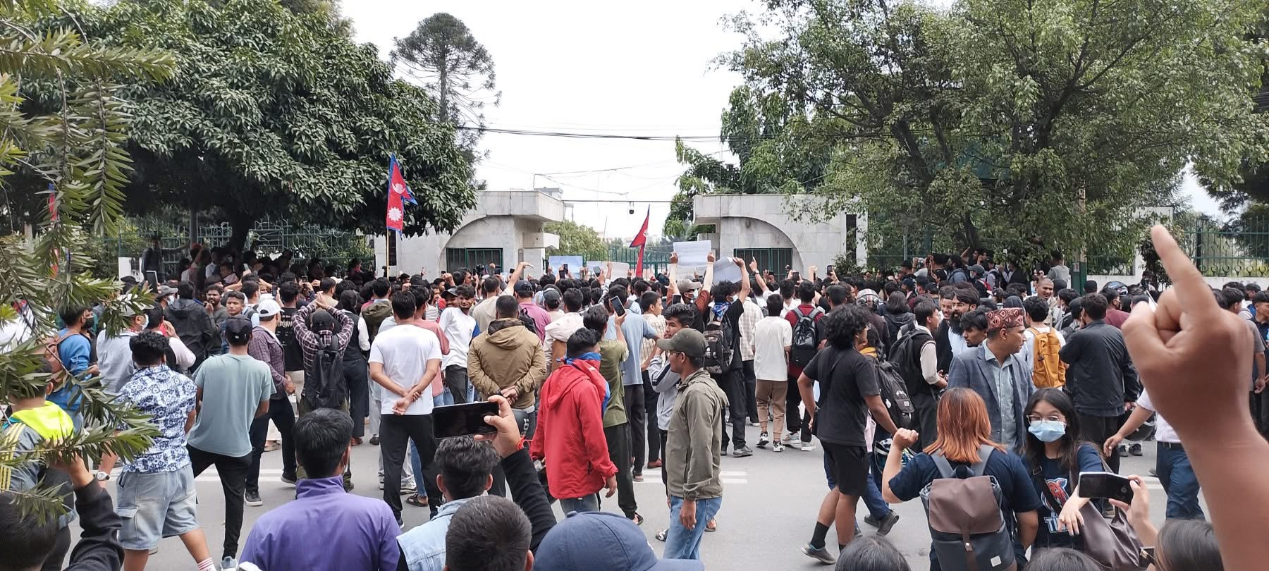 आन्दोलनमा घाइते भएका २० जनाको ट्रमा सेन्टरमा उपचार हुँदै