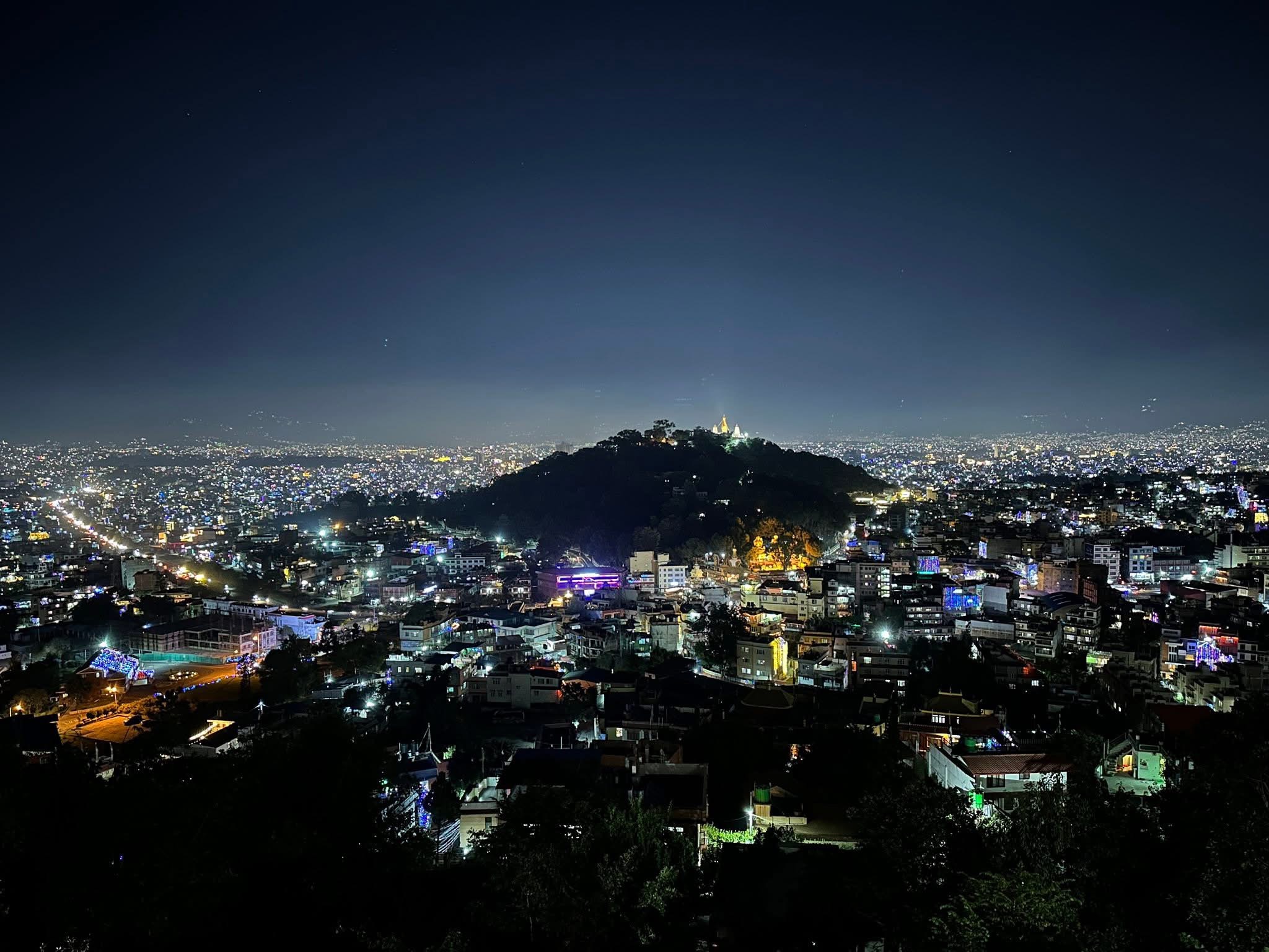 दीपावलीको अवसरमा झिलिमिली काठमाडौ शहर