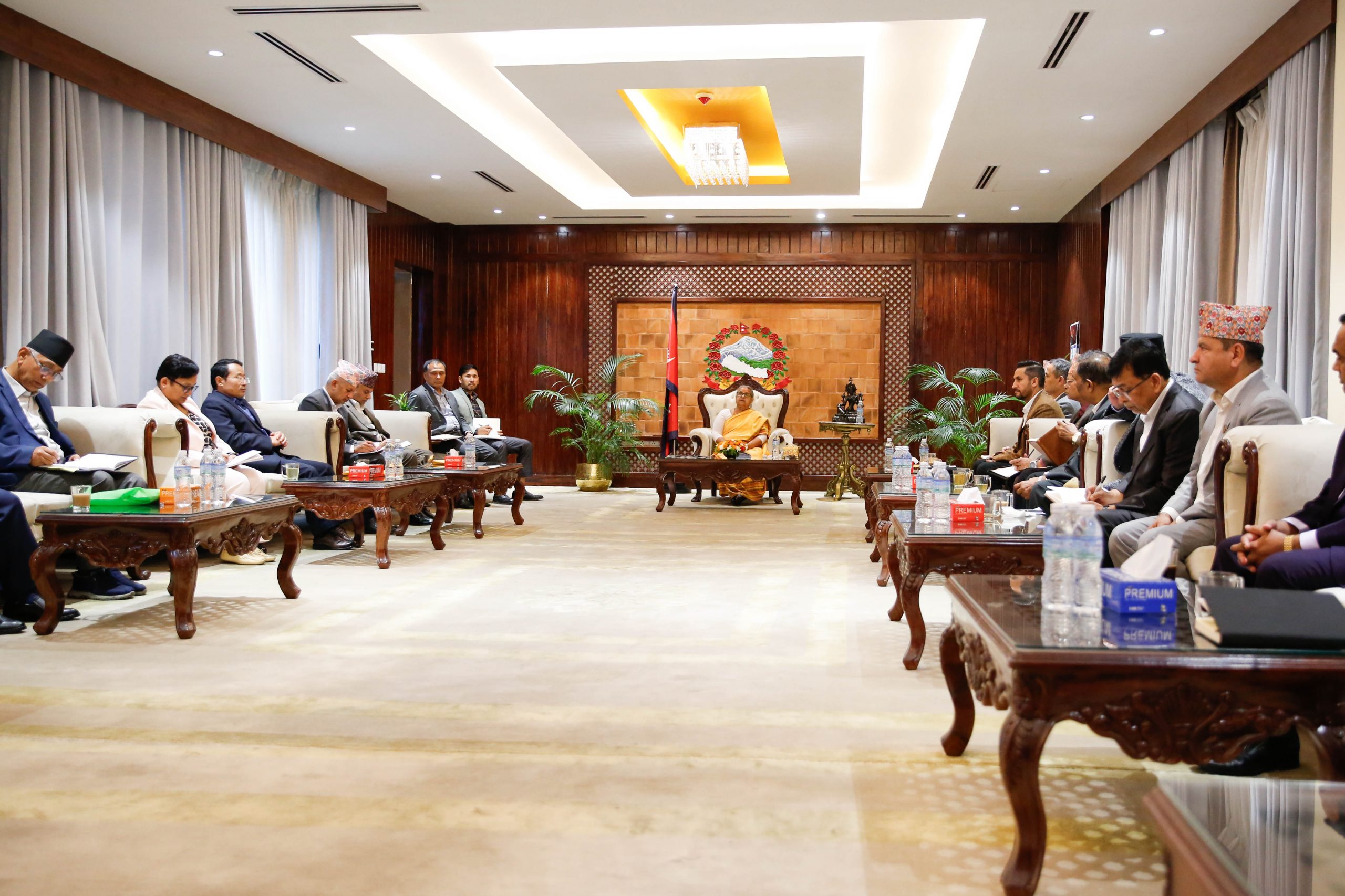 बालुवाटार बैठक : दलहरू निर्वाचनमा जाने सङ्केत, सरकारमाथि सुरक्षाको प्रश्न