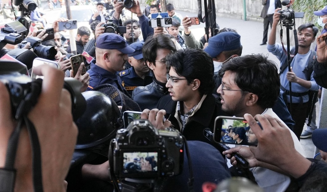 जेनजी समूहलाई सिंहदरबार प्रवेशमा रोक