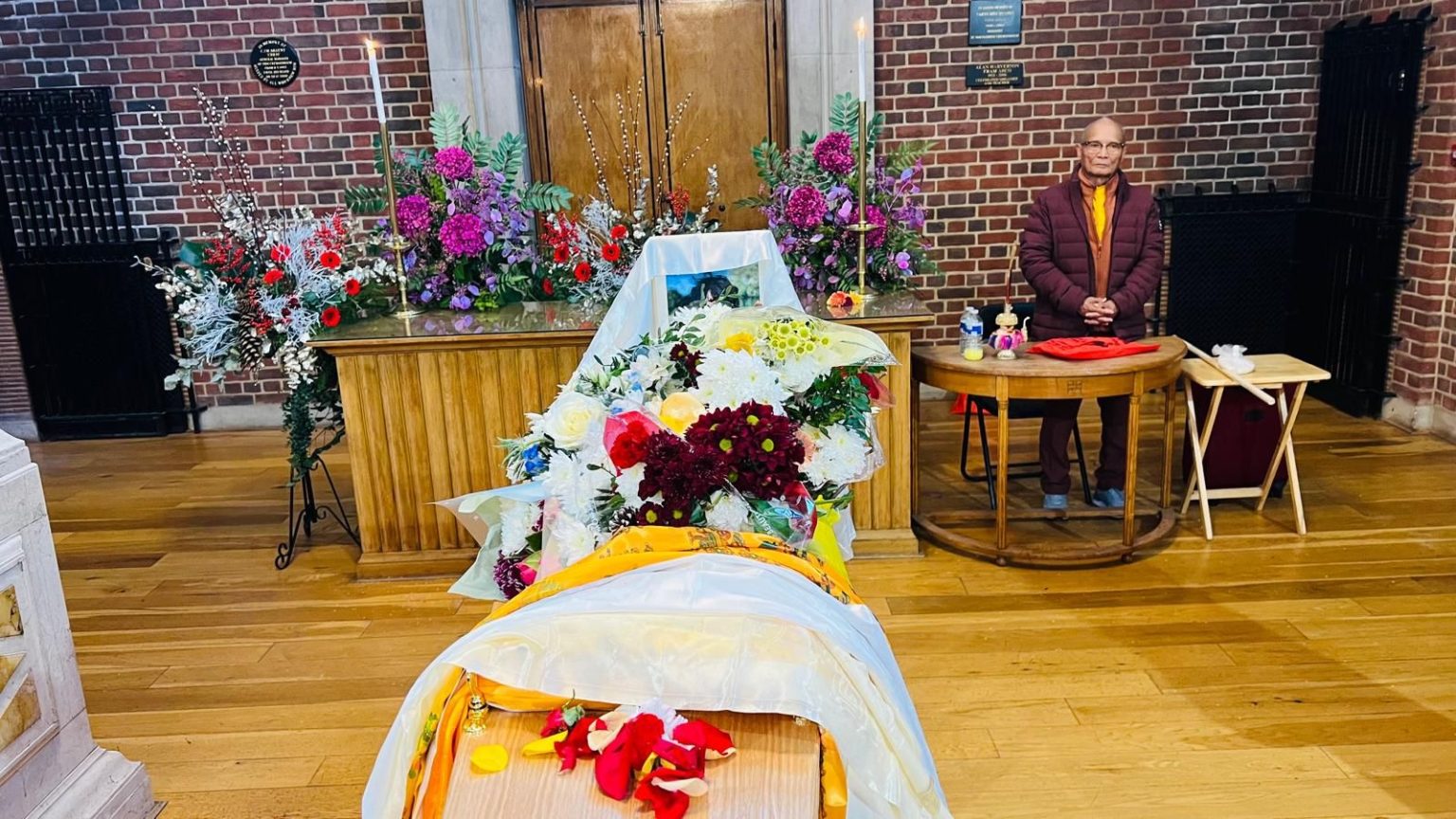 दुर्घटनामा मृत्यु भएका युबिन तामाङको बेलायतमै अन्त्येष्टि