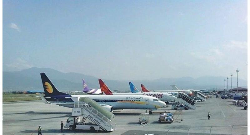 प्रतिकूल मौसमका कारण आधा दर्जन विमानस्थलमा उडान प्रभावित