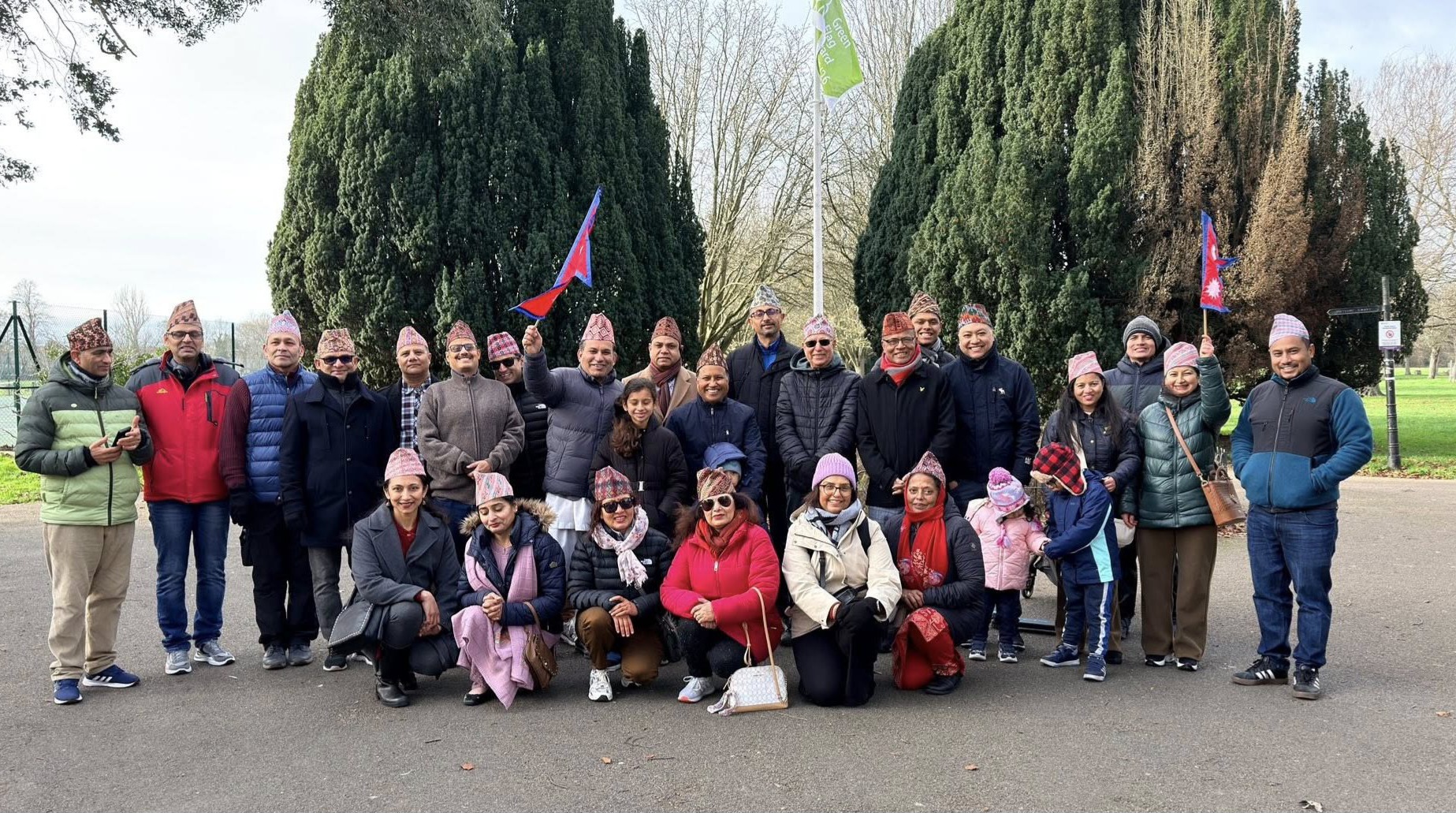 लण्डनमा नेपालीहरुले मनाए टोपी दिवस !