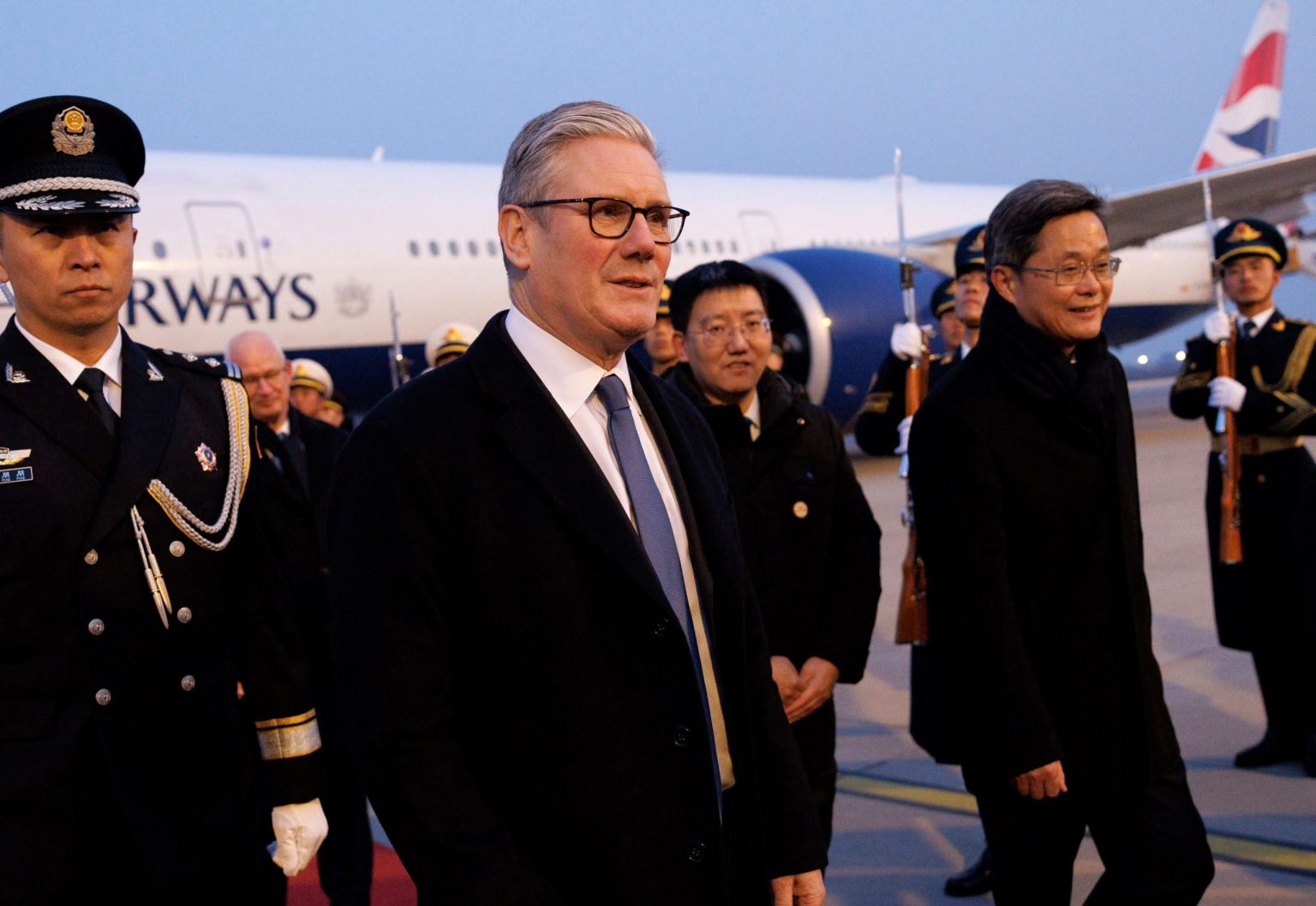 बेलायती प्रधानमन्त्री ८ वर्षपछि पहिलो चीन भ्रमणमा