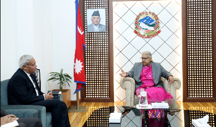 प्रधानमन्त्रीसँग भारतीय राजदूतले भने- नेपालको लोकतान्त्रिक प्रक्रियामा सदैव साथ रहन्छौँ