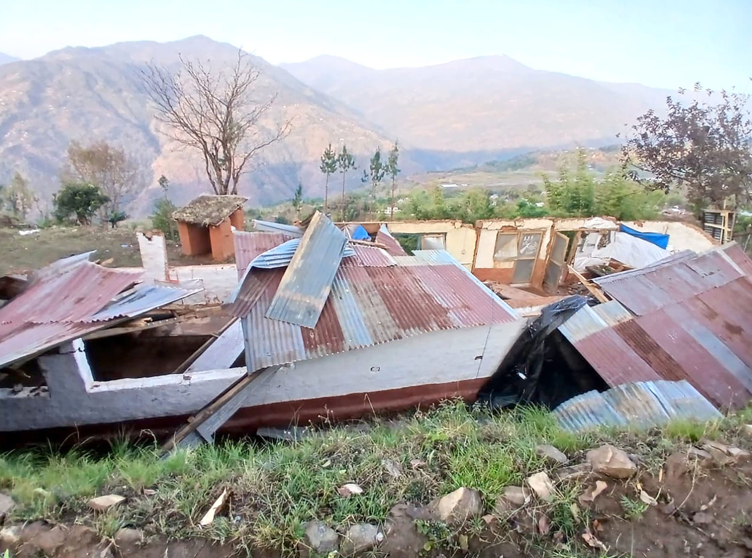 २४ घण्टामा विपद्मा परी तीन जनाको मृत्यु