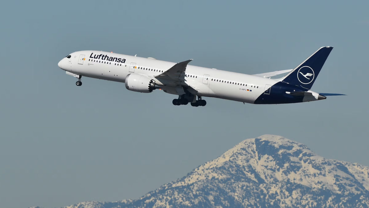 लुफ्थान्साले गर्‍यो २० हजार उडान कटौती