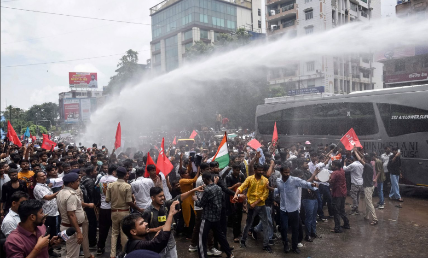 कक्रोच पार्टीले आन्दोलनकारीलाई घर फर्किन भन्यो